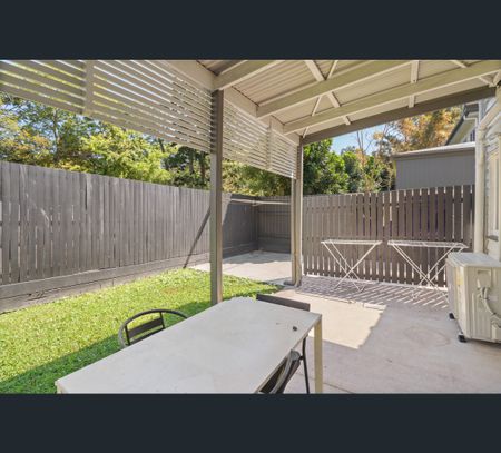 Room 4 - 499B Moggill Rd, Indooroopilly, Qld 4068 - Photo 2