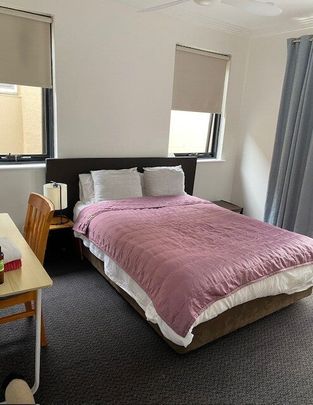 Bondi Junction - Photo 1