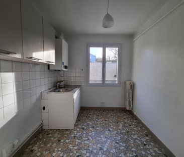 Location Appartement 2 pièces 57m² CUSSET 03300 - Photo 4