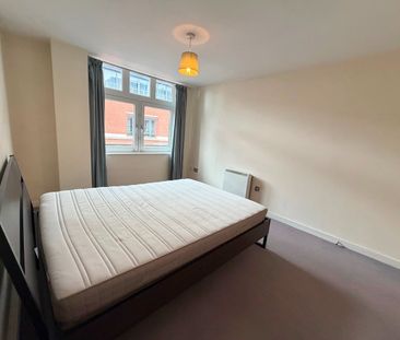 2 Bed Flat, Lexington Place, NG1 - Photo 3