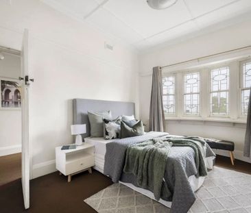 1/4 Rosebank Avenue, Strathmore VIC 3041 - House For Rent | Domain - Photo 4