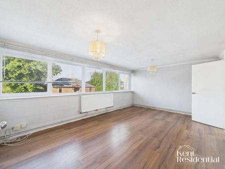 3 bedroom property to rent - Photo 3