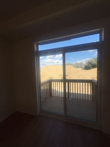 For Lease - 474 Provident Way Unit# 11, Hamilton, Ontario - Photo 4