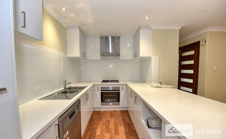28 Casserley Road - Photo 2