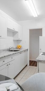 117 Old Forest Hill Road & 725 Eglinton Avenue West - Photo 3