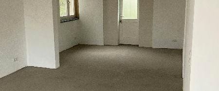 Ideal für kleine Praxis oder Büro! Gewerberäume im Wohngebiet Auefeld in EG-Lage - Foto 1