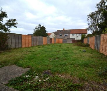 2 bedroom semi-detached house to rent - Photo 3