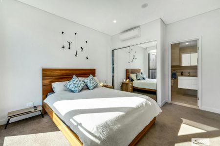 Stunning 2 Bedroom Unit For Lease! - Photo 5