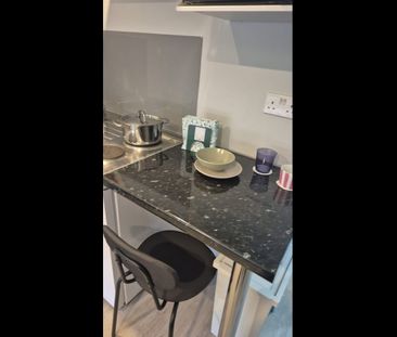 Studio Flat, London Road, CR7 - Photo 6