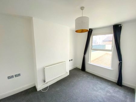 William Street, - Photo 4