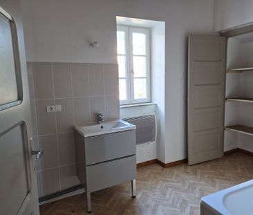 Location Appartement 2 pièces 35m² CONDRIEU 69420 - Photo 4