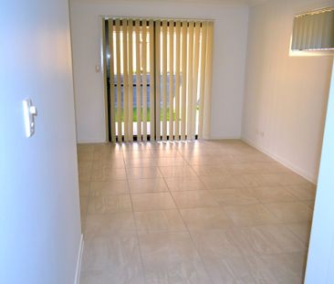 49 Freedom Crescent, South Ripley QLD 4306 - House For Rent - $570 ... - Photo 1