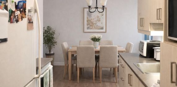4 1/2 SITUÉ DANS UN SECTEUR PAISIBLE - ENTIÈREMENT RÉNOVÉ - 1375$/MOIS TOUT INCLUS, DISPONIBLE POUR MAI, JUIN OU JUILLET - Photo 2