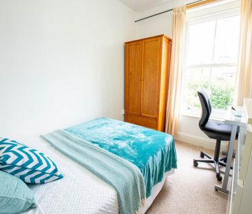 5 bedroom house to rent - Photo 4