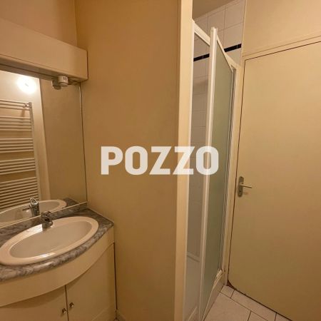 Location -STUDIO N° 6 GRANVILLE - 1 pièce(s) - 30 m2 - Photo 3