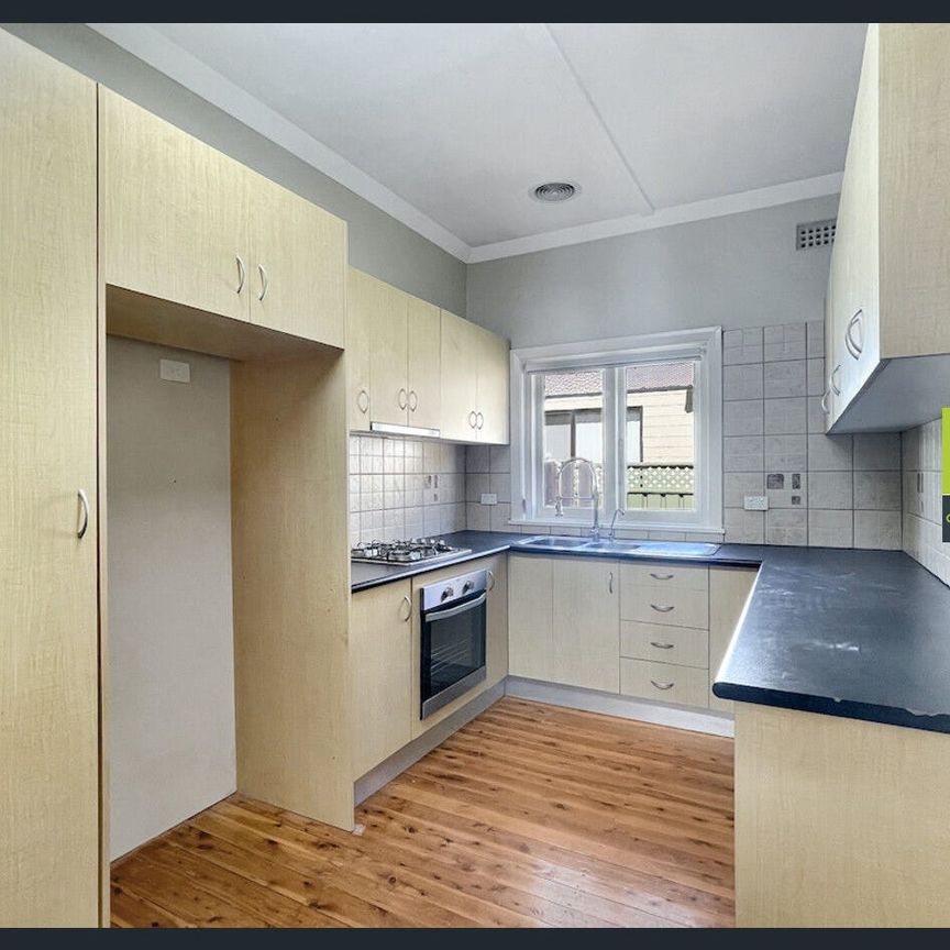 Walk To Town - Photo 1