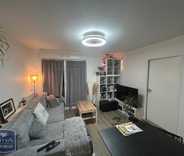 Location Appartement 2 pièces 38m² ST CYR SUR LOIRE 37540 - Photo 2