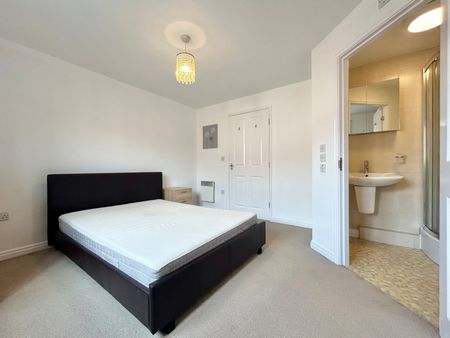 2 bedroom apartment to rent - Photo 5