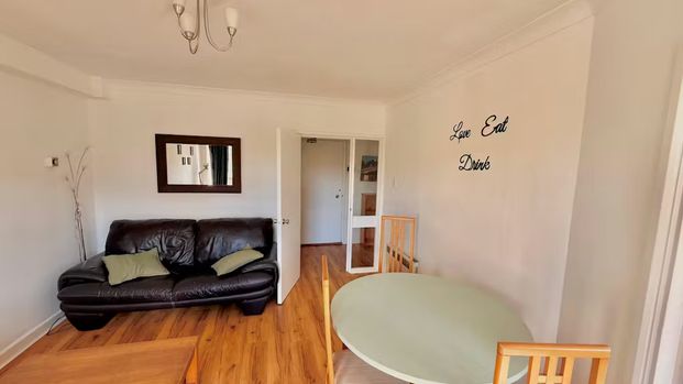 Ballsbridge Avenue, Dublin - Photo 1