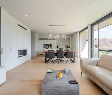 Instapklaar appartement met veel lichtinval en 3 slaapkamers - Photo 1