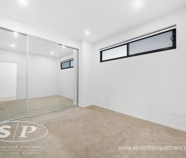 Luxury 1 Bedroom Apartment - ACCESS VIA SMALLWOOD AVE! - Photo 4
