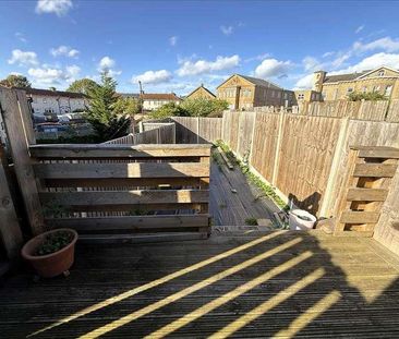 East Kent Avenue, Northfleet, DA11 - Photo 5