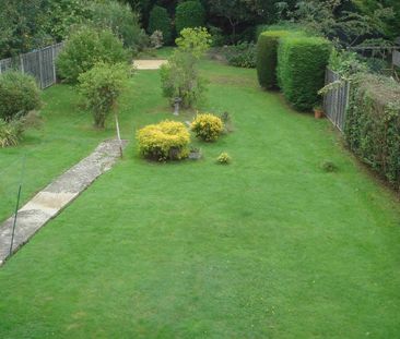 3 bedroom detached house to rent - Photo 2