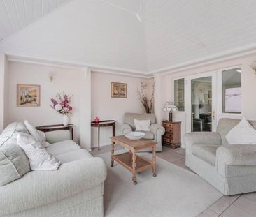 5 bedroom detached house to rent - Photo 5