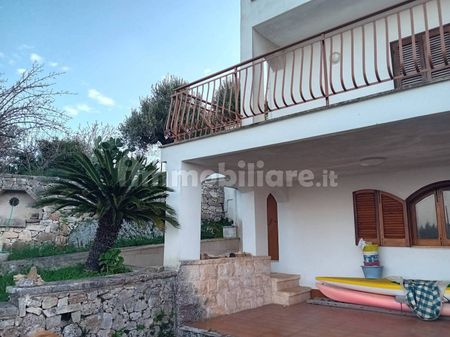 Villa unifamiliare corso Giuseppe Mazzini, Via Ludovico, Corso Umberto I, Vittorio Emanuele, Ostuni - Photo 4