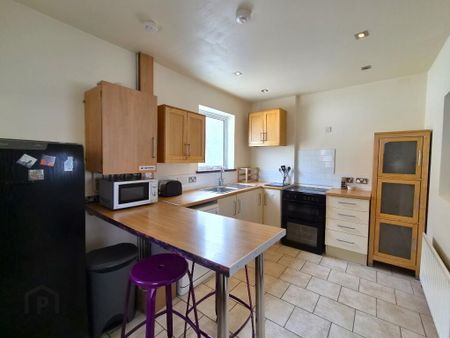 6 Dunraven Crescent, Belfast, BT5 5LE - Photo 4