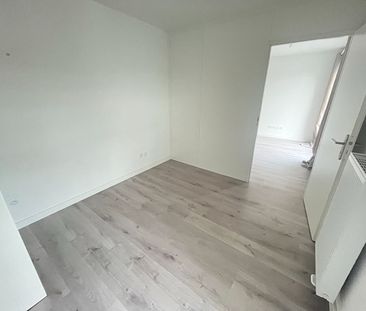 Location Appartement 2 pièces 34m² - Photo 2