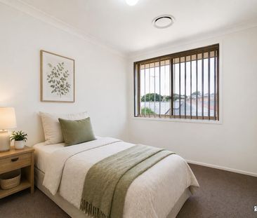 Freshly Updated 4 Bedroom Home with Space to Enjoy - Photo 5