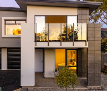 Executive large townhouse in the heart of Richmond - Photo 4