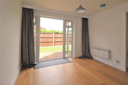1 bedroom ground floor maisonette to rent - Photo 2
