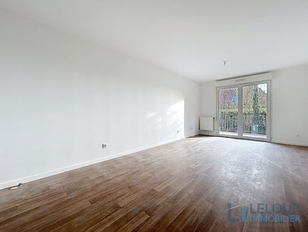 Location Appartement 3 pièces 64m² BOURG ACHARD 27310 - Photo 2
