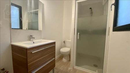 Location Appartement 1 pièce 27m² - Photo 3