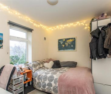 5 bedroom terraced house to rent - Photo 3