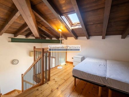 Bilocale ottimo stato, su più livelli, Centro Storico, Desenzano del Garda - Photo 3