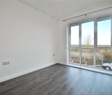 3 bedroom detached house to rent - Photo 4