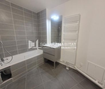 Location Appartement 2 pièces 49m² LILLE 59000 - Photo 4