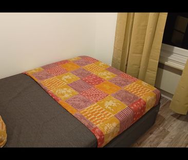 1 Bed Flat, High Riggs, EH3 - Photo 6