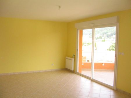 Location Appartement 2 pièces 52m² VALS LES BAINS 07600 - Photo 2