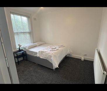 Room in a Shared House, Boundary Road, E17 - Photo 4