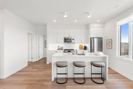 For Lease - 520 PIMIWIDON Street Unit# 106, Manor Park - Cardinal Glen and Area, Ontario - Photo 3