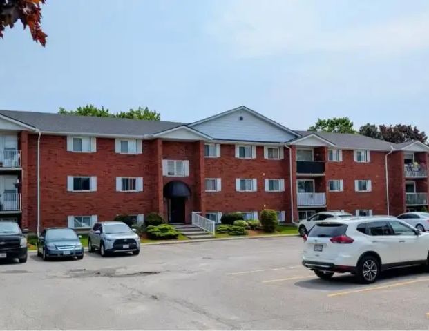 Bright & Spacious 2 Bedroom Apartment with private patio. | 2387 Kawartha Heights Boulevard, Peterborough - Photo 1