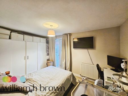 Gerard Gardens, Chelmsford - Photo 3