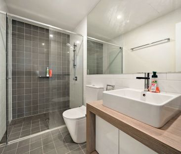 Style, Space and an Unbeatable Location - Photo 4