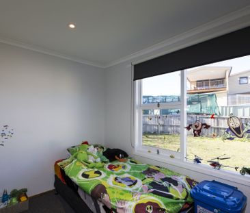 Lovely weatherboard Family home - Photo 6