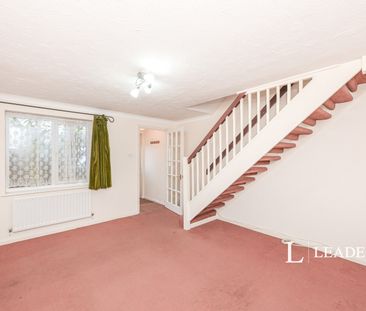 2 bedroom house to rent Sheldon Close, Harlow, CM17 - Photo 5