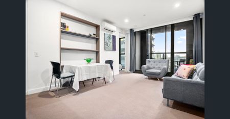 Swanston Central - 2 Bed 2 Bath Furnished Apartment Available - Photo 4